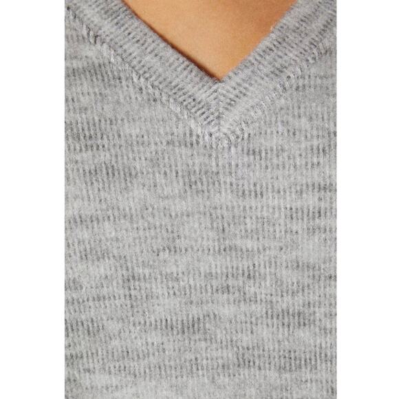 Bershka V-Neck Oversized Sweater Sz. Med light Gray NWT Comfy Oversized Fit - Picture 6 of 14